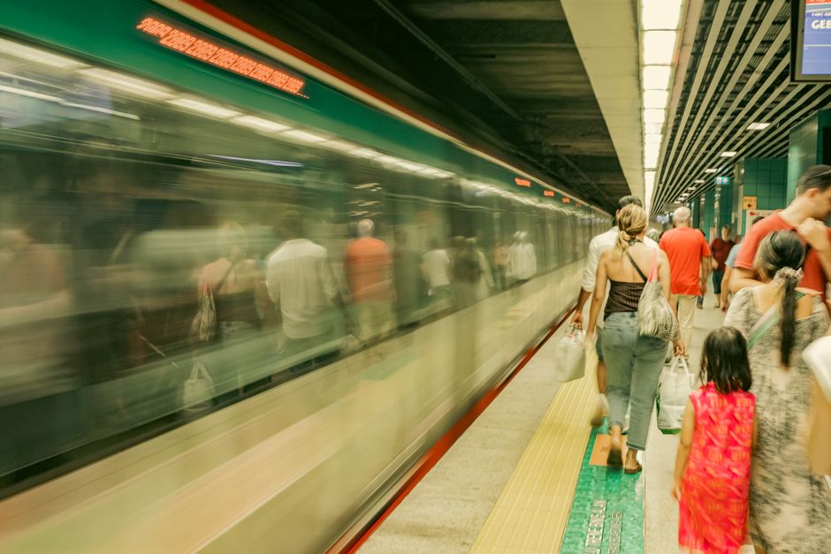 Getting Around Sydney: Roads, Public Transport and Connections